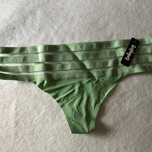 ☀5/30$!! NWT Mint Green Lace Banded Bootay Bag Thong - Picture 1 of 4